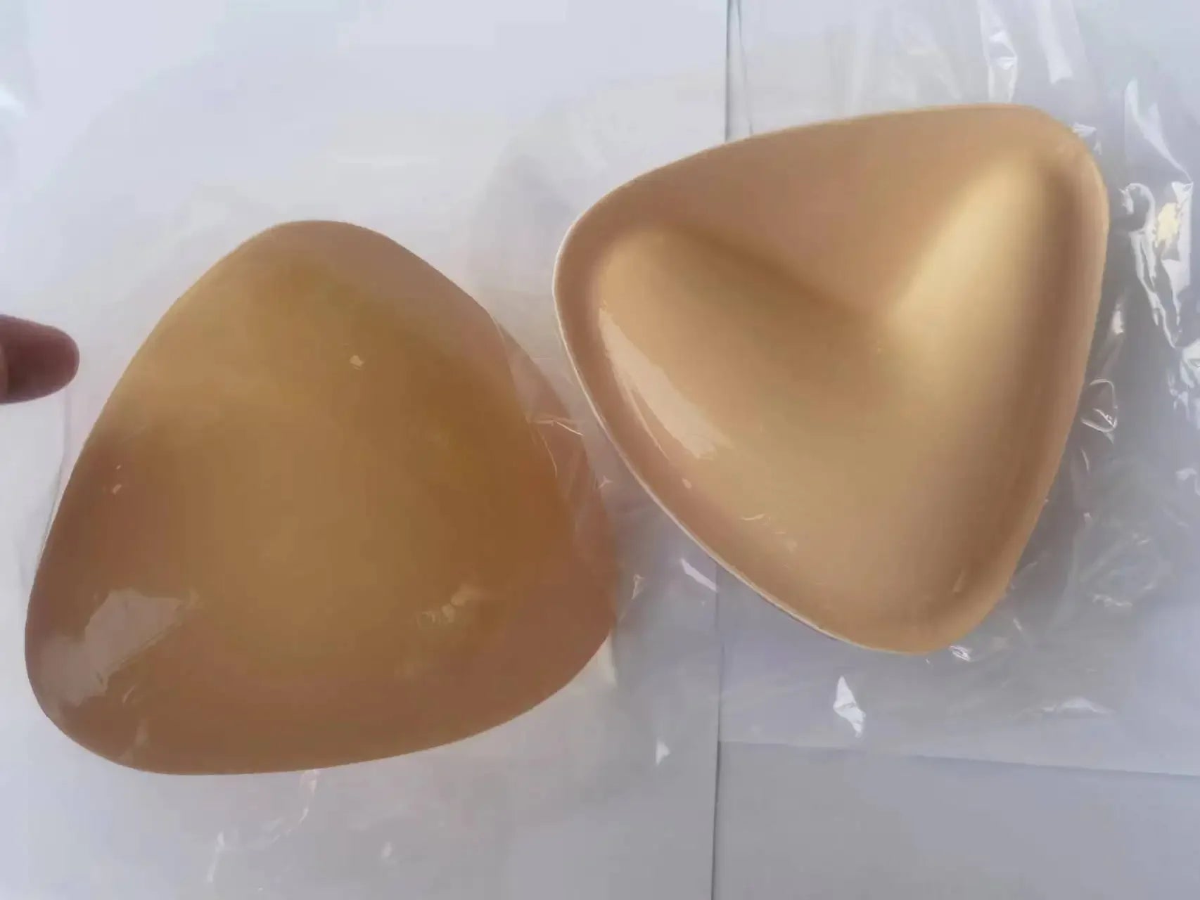 Seamless Triangle Double-sided Breathable Chest Pad Thickened Self-adhesive Sponge Chest Inserts