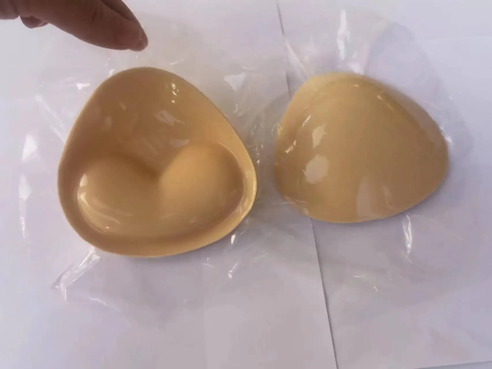 Seamless Triangle Double-sided Breathable Chest Pad Thickened Self-adhesive Sponge Chest Inserts